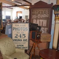 <p>Items from the set of &quot;Boardwalk Empire&quot; </p>