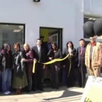 <p>Members of the Eastchester-Tuckahoe Chamber of Commerce at a ribbon cutting for Hertz.
</p>