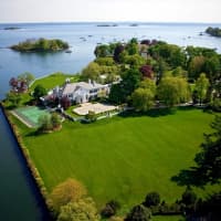 <p>The Coldwell Banker Previews International luxury marketing program is specifically designed to market and sell luxury homes to affluent buyers around the world.</p>