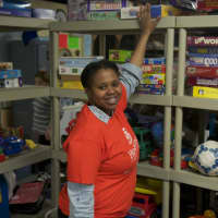 <p>Students come out to lend a hand with various tasks at LifeBridge Community Services.</p>