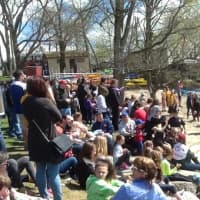 <p>Residents of the Village of Irvington came out to support their friends and neighbors. </p>