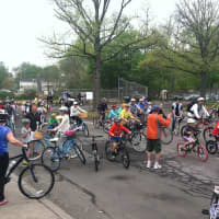 <p>Bikers get ready to roll at the 13th Annual Mother&#x27;s Day Bike Ride in Old Greenwich Sunday morning.</p>