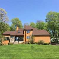 <p>4 Dixon Road, Cortlandt Manor</p>