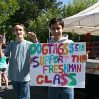 <p>Pleasantville High School students sold dog tags to support the freshman class.</p>