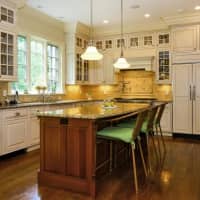 <p>The chef&#x27;s kitchen is perfect for entertaining.</p>