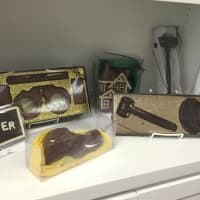 <p>More custom molds offered by Chocolate Works.</p>