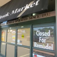 <p>The front entrance to D&#x27;Agostino&#x27;s Rye Brook Market as it looked Monday, surprising customers as well as employees and the building&#x27;s management company.</p>