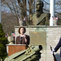 <p>Somers Supevisor Mary Beth Murphy praised the valor during struggle exhibited by the country&#x27;s veterans.</p>