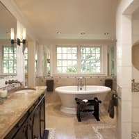 <p>Clearview has been involved with bathroom transformations in which they provide a new glass shower or tub, enclosures and custom mirrors to enhance any décor.</p>