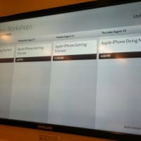 <p>A screen at the Verizon Wireless store showing when different courses will be offered.</p>