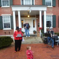 <p>Attendees of all ages grooved to holiday tunes.</p>
