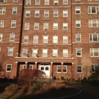 <p>There is an open house from 1 to 3 p.m. Sunday for a co-op on 50 N. Broadway in White Plains</p>