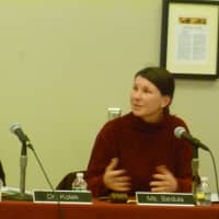 <p>New Canaan Schools Superintendent Mary Kolek, left, and Board of Education Chairwoman Alison Bedula discuss possible changes to school calendars at Monday&#x27;s school board meeting.</p>