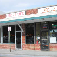 <p>Sophia&#x27;s Pizza has opened a wine and martini bar in an adjacent storefront on Downing Drive in Yorktown.</p>