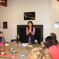 <p>Yoshimi Arai will teach participants how to make a crane and holiday ornaments.</p>