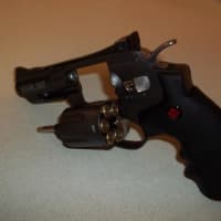 <p>Police in New Canaan busted a Stamford resident with a loaded BB gun that looked like a revolver during an early morning traffic stop.</p>