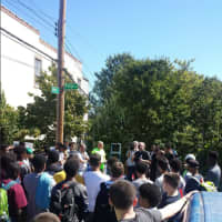 <p>Westchester Habitat for Humanity CEO Jim Killoran addressing the hundreds of volunteers in Yonkers.</p>