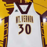 <p>Shamoya McKenzie had her number 30 jersey retired by the Mount Vernon School District.</p>