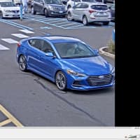 <p>The Hyundai believed to be used by the bank robber.</p>