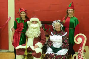 Bloomingdale Welcomes Santa