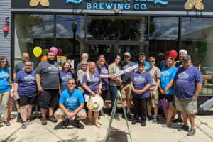 ‘Let The Brews Flow:’ Warren County’s Newest Craft Brewery Opens In Washington