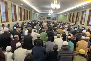 MOSQUE ATTACK: Intruders Pelt Paterson Worshippers With Rocks
