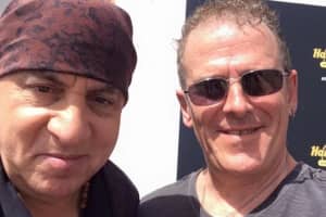 Glenn Stuart, Lead Singer Of Springsteen Tribute Band, Dies