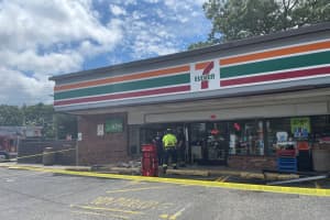 Car Crashes Into 7-Eleven On Jersey Shore