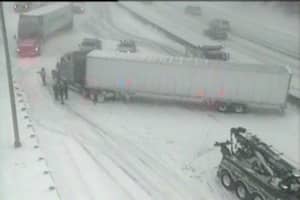 I-95 Reopens After Crash With Jackknifed Tractor-Trailer In Darien