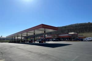Rutter's Is The Only Pennsylvania Convenience Store Chain With Starting Salary Of $18
