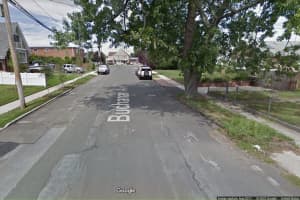 Detectives Shoot Man Who Threatened Them With Knife In Copiague, Police Say