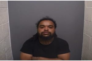 Bridgeport Man Nabbed For Drug Sales In Darien, Police Say