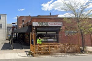 Chelsea Restaurant Serves Up Best Pizza In Massachusetts, Report Says