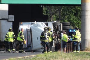 Truck Rolls On GSP Ramp At Route 17