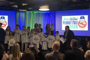 Pro Baseball Team In Connecticut Becomes First In Nation To Ban Peanuts, Cracker Jack