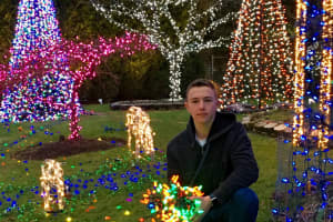 Demarest Teen's Musical Christmas Display Honors Late Mother