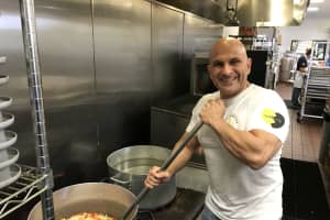 NFL Stars, Actors, Moms Rely On Fort Lee Bodybuilding Chef’s Healthy Dishes
