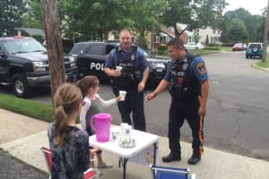 Fair Lawn Girls Couldn't Believe When Police Officers Showed Up One-By-One At Lemonade Stand