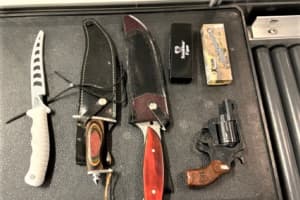 South Jersey Man Caught With Gun, Knives At Philly Airport: TSA