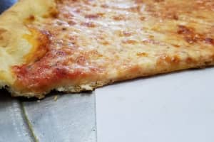 Suffolk County Restaurant Serves Up Specialty Pizzas, Pasta Dishes
