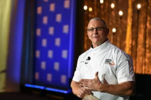 Celebrity Chef Robert Irvine Coming To This Maryland County