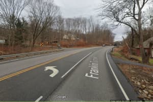 Two Killed In Connecticut Crash