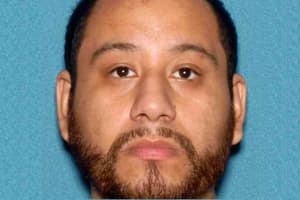 NJ Man Sent Young Teen Porn Snapchat Messages, Authorities Charge