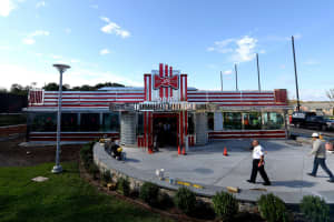 Sacred Heart Of Fairfield Unveils Only Campus Diner In New England