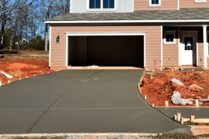 Alert Issued For Driveway Paving Scam