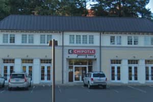 Suspect Steals Cash Register During Robbery At Chipotle In Darien, Police Say