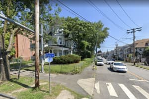 Person Shot While Driving Crashes Vehicle In Bridgeport, Police Say