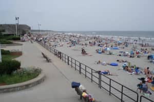 COVID-19: Rhode Island Asks CT, MA Residents To Stay Away From Its Beaches Due To Big Crowds