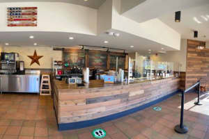 'Reilly's Rib Cage' Reopening This Week In Shuttered Hillsdale Starbucks