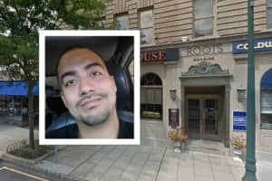 NJ Food Server Walks Out In Protest, Accuses Ownership Of Mishandling COVID-19 Cases